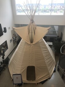 Tipi at Académie Saint-André Academy